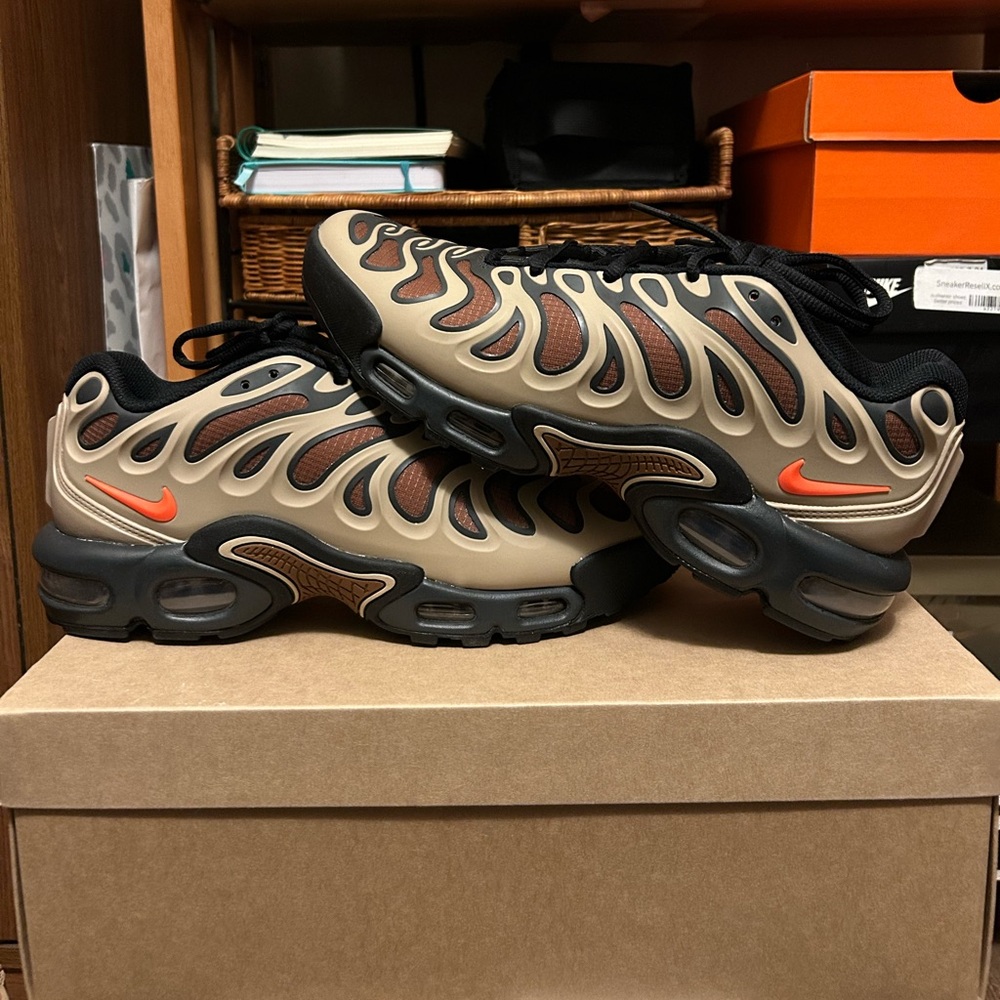 Nike Air Max Plus drift